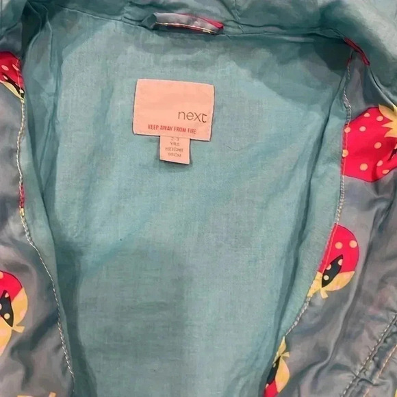 [2-3Y]NEXT  Strawberry Print Rain Windbreaker - Picture 8 of 8